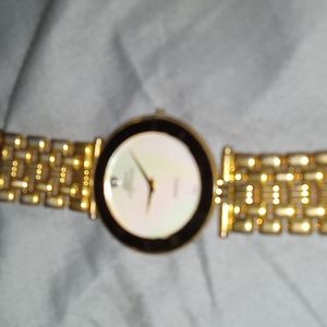 Womens wrist watch